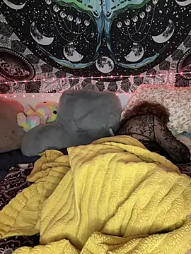 SuzyCatzz's Live XXX Chat