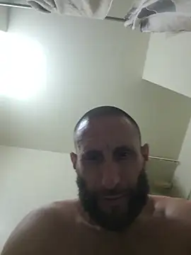 maccdaddy87 Show in webcam