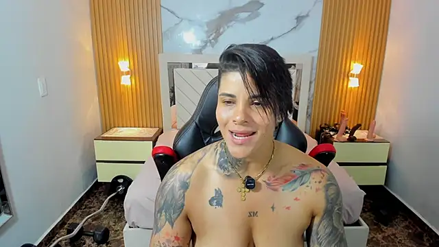KAROLLJONES1's Live XXX Chat