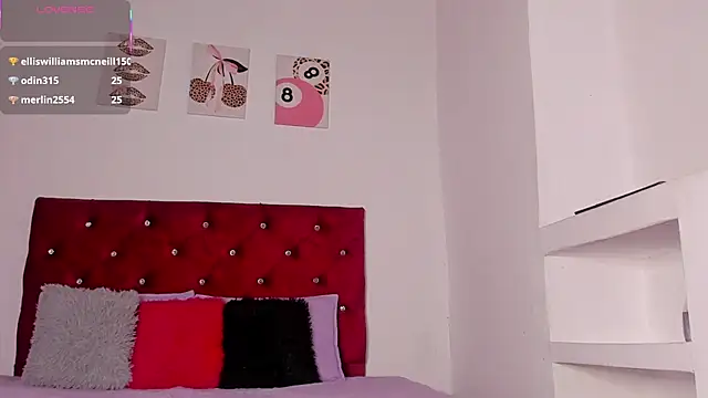 Alexxus_Smith Adlı Modelin Canlı XXX Sohbeti
