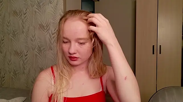 دردشة Shawty_Mia الجنسية المباشرة