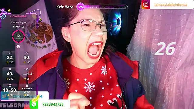 הופעת וובקאם של LaInsaciableIntensa