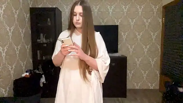 Adelehellon Live XXX chat