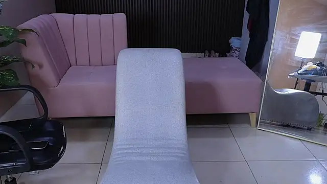 Chat XXX en directo de hott_mind_