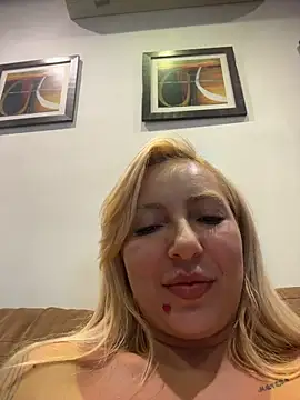 Juuhschmitt Live XXX-Chat