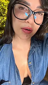HannaBeckett live XXX chat
