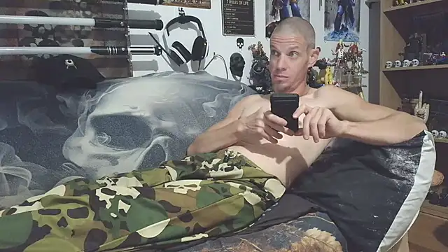 Онлайн чат XXX TomXXII