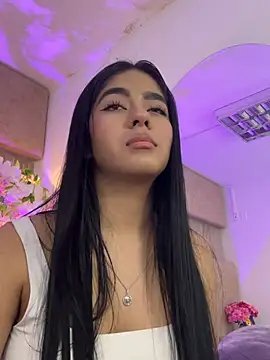 _kyraa_ – Live XXX-chat