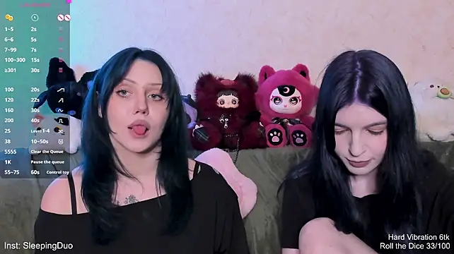 Chatroom XXX en direct de SleepingDuo