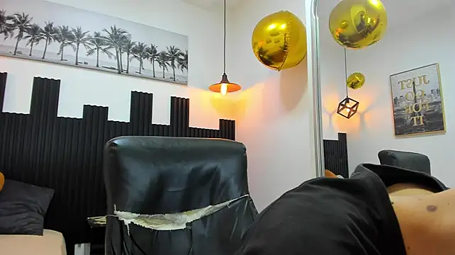 Онлайн чат XXX trevor_mob