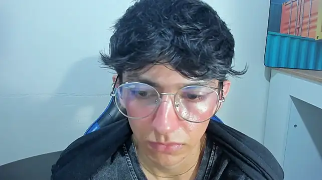 ElanGiraldo Pertunjukan Webcam