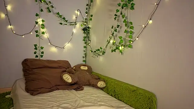 FruttiTatti Adlı Modelin Canlı XXX Sohbeti