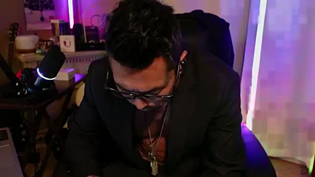 Ghost11_11's Live XXX Chat