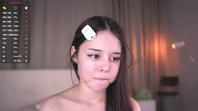 XXX chat uživo modela HuldaAutman
