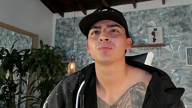 Chat XXX ao vivo de elliot_colton
