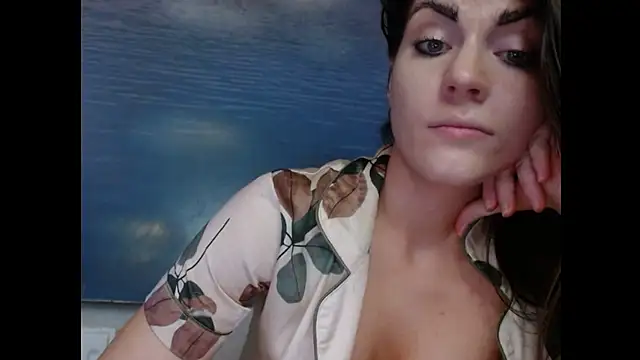 AliceTailor's Live XXX Chat