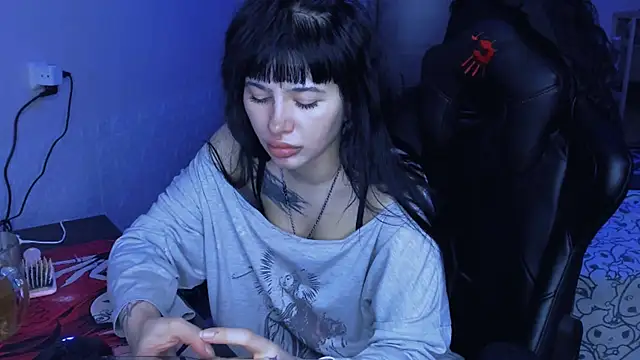 AllisonDeetz Chat XXX in diretta