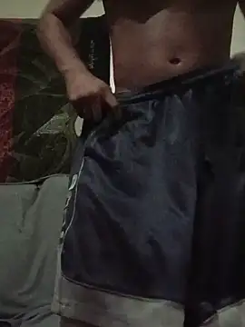Lildick1100 লাইভ XXX চ্যাট