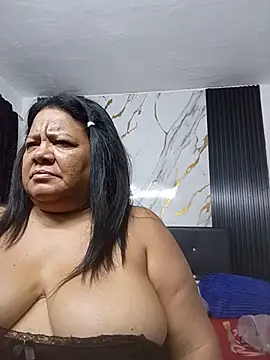Chat XXX en directo de Shanttal0272