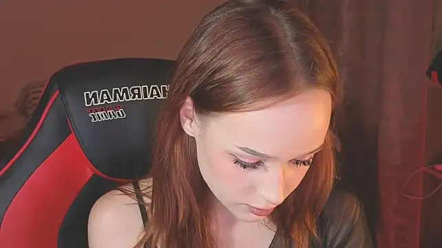 Chat XXX en directo de shyghostt