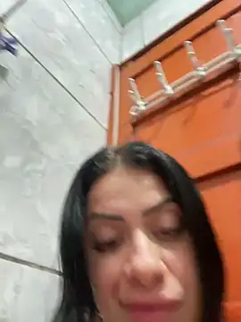 belababyy Adlı Modelin Canlı XXX Sohbeti
