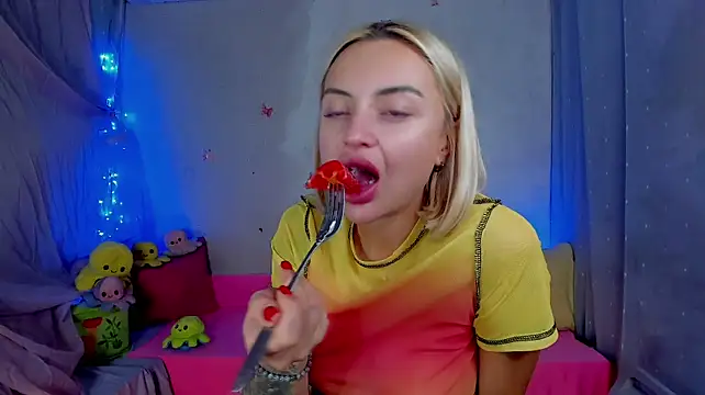 YourLizzyDoll – Live XXX-chat