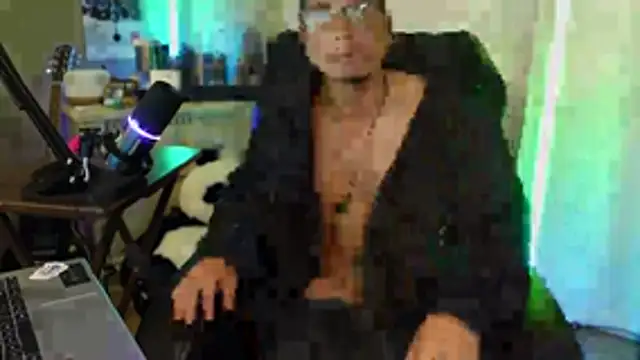 Chat XXX en directo de Ghost11_11