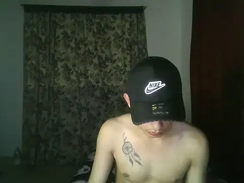 Chat +18 de Alexander_Fetish1 ao vivo