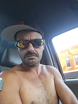 แชท XXX สดของ DaddyAndSplashQueen