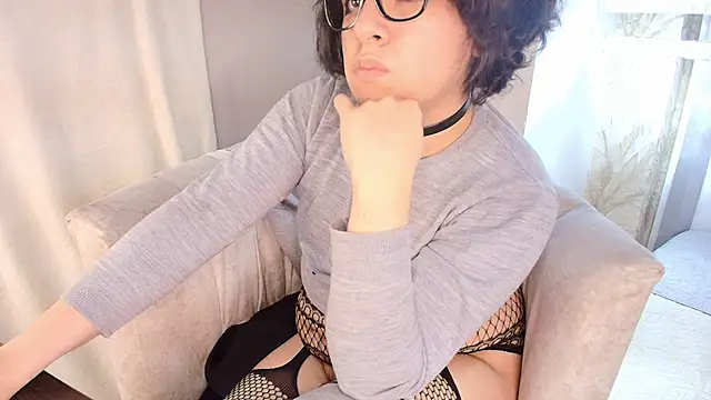 Satuurn_ Adlı Modelin Canlı XXX Sohbeti
