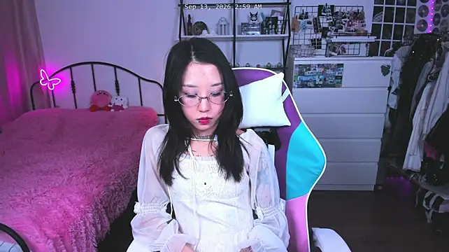 Show de ashleywowmeow na webcam