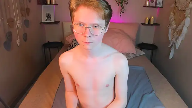 Онлайн чат XXX DanielSanders