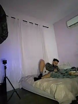 BadboyX333's Webcam Show