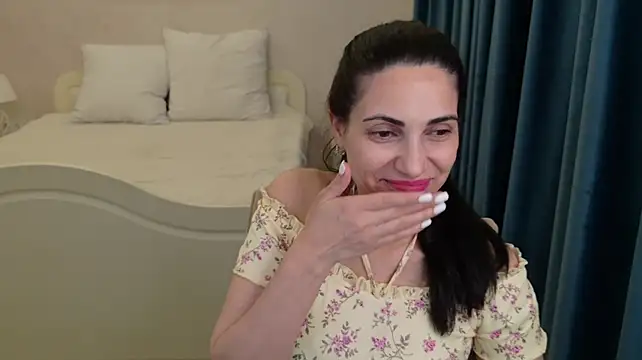 Chat +18 de LovelyBeatrice ao vivo