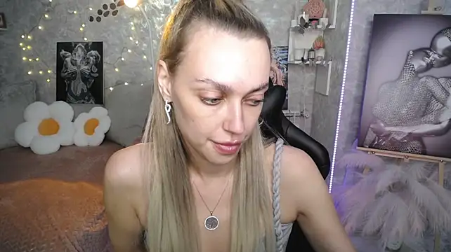 Chat XXX en directo de NickyAdamidi