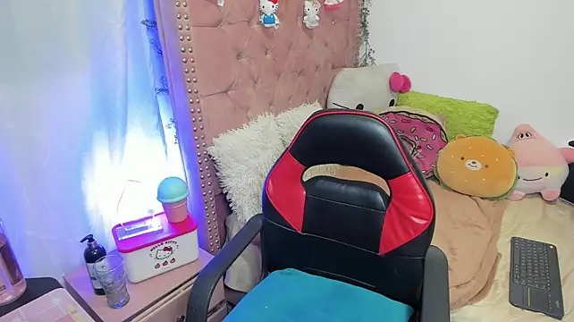 LillyCandyn Live XXX chat