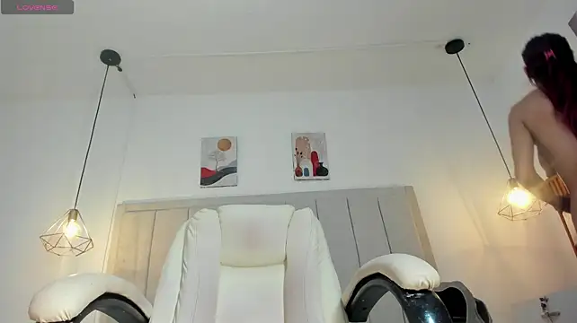 gime_lara's Live XXX Chat