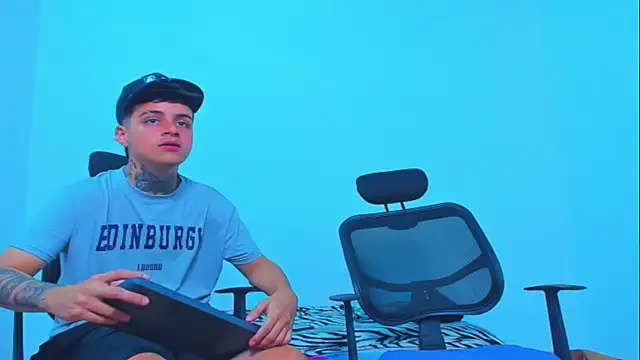 Thomas-Wil Webcam show