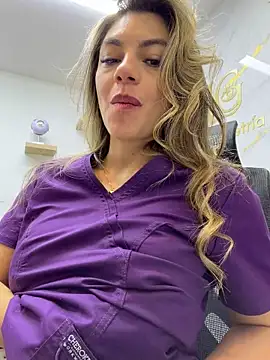 Chat XXX ao vivo de alicee16