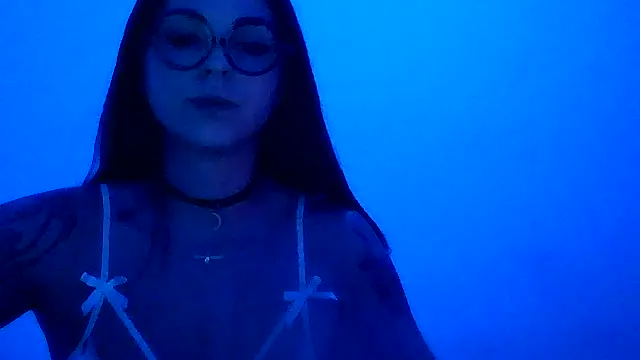 kiaramaranini's Live XXX Chat