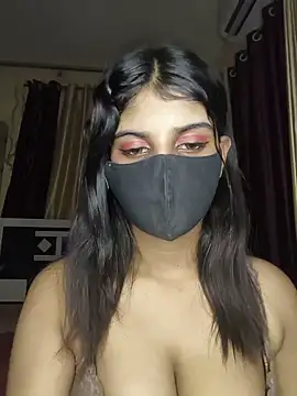 Zaayaa_2 Adlı Modelin Canlı XXX Sohbeti