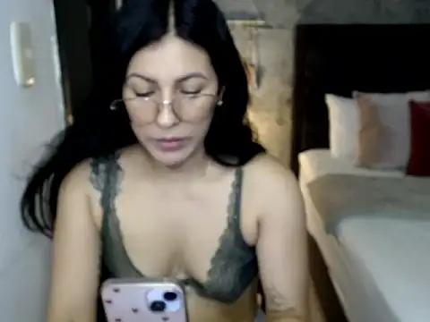 isa_cruzx – Live XXX-chat