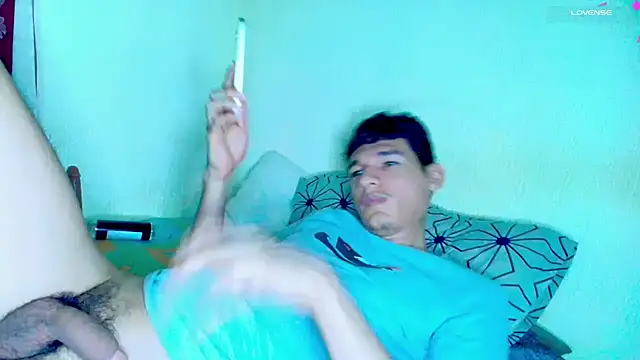 Chatroom XXX en direct de Paulhot018