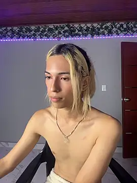 Živý XXX chat LarryCraft