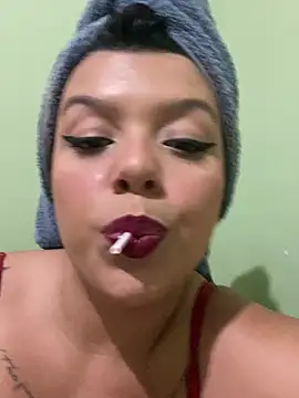 Chat +18 de aryanseducao ao vivo