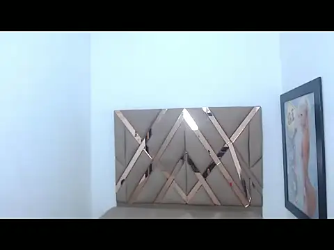 vaiolethts XXX чат на живо