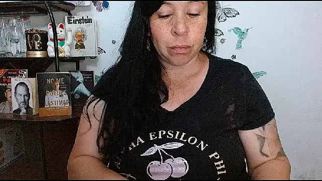 Czat XXX na żywo – LauraMallioni