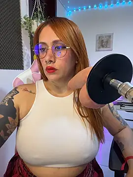 Luna_Paris_ Obrolan Langsung XXX