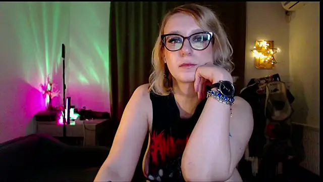 welliza live XXX chat