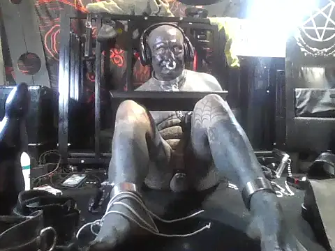 wormobject's Live XXX Chat